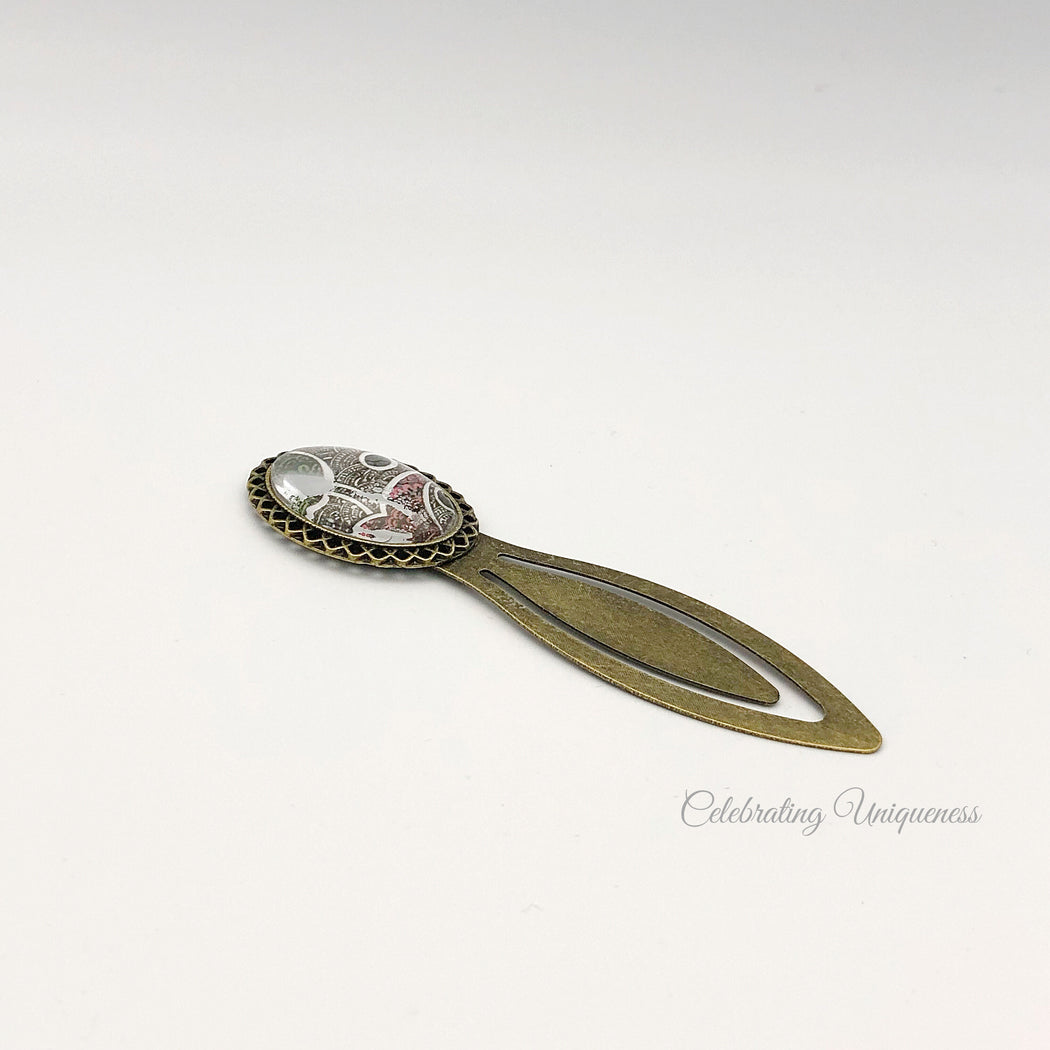 Bronze Art Bookmark, book-worm Jewelry - MeCelebratingU