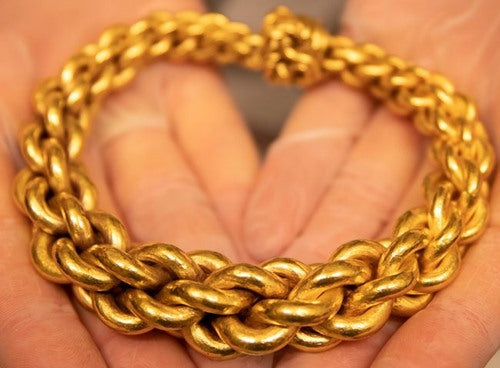 The Braided Gold Bracelet from the Viking Era - Source NRK, Photo by Harald Inderhaug