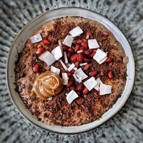 Vegan Almond & Maca Porridge Bowl | Mindful Bites