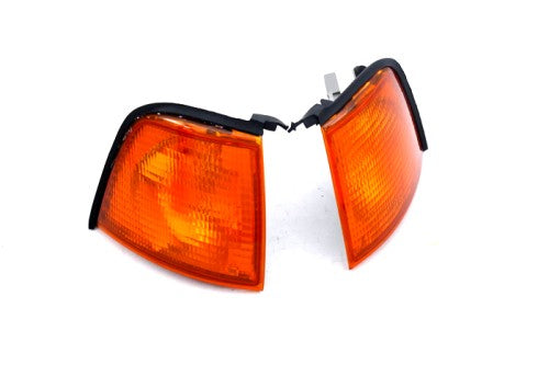 Amber Corner Light - 80 / 90