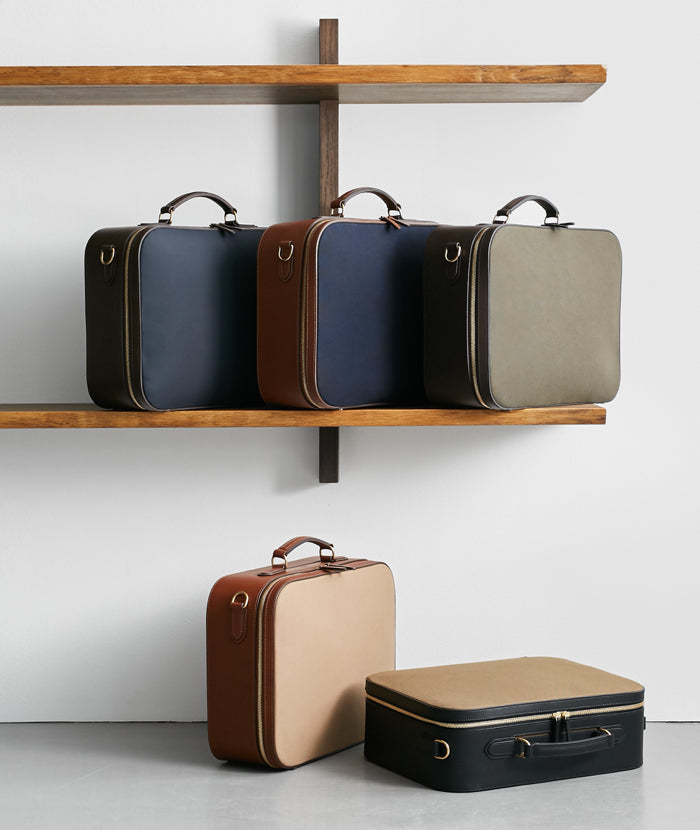 M/S Suitcase - Navy/Dark brown feature image 4