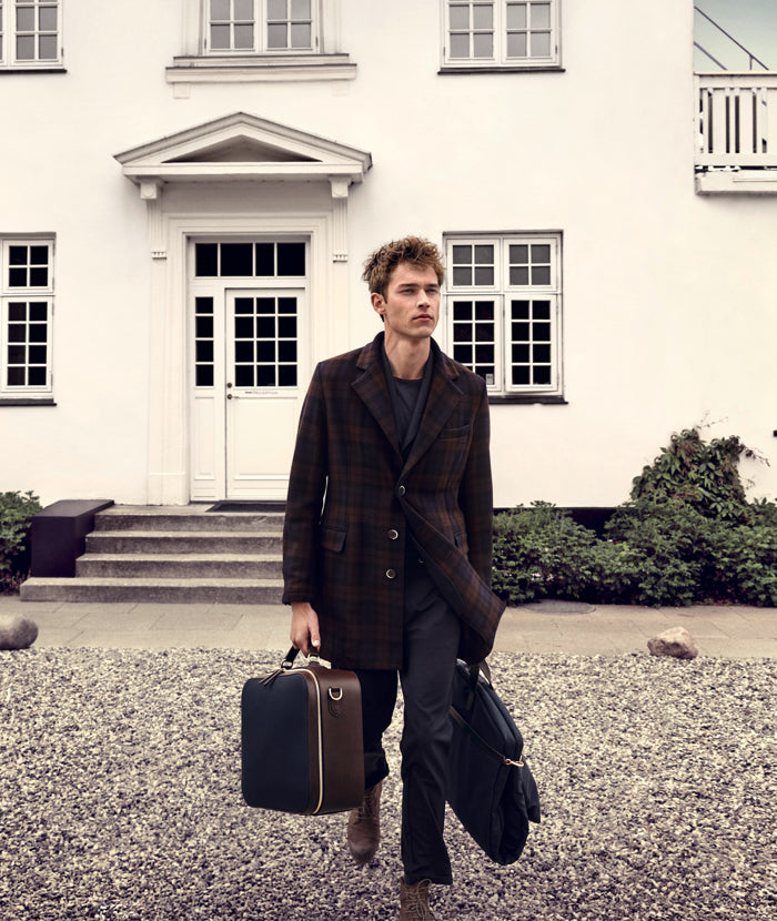 M/S Suitcase - Navy/Dark brown feature image 5