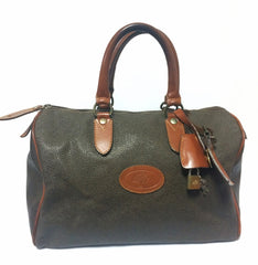 Vintage Mulberry khaki green scotchgrain duffle purse with brown leather trimmings. Unisex use for daily use. work school bag. Speedy style.