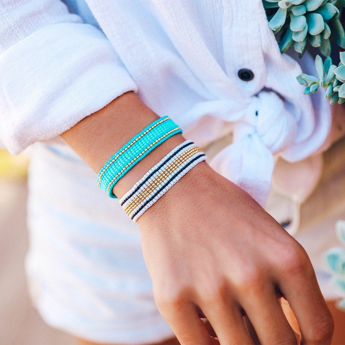 Striped Beaded Bracelet Blue Photo 4