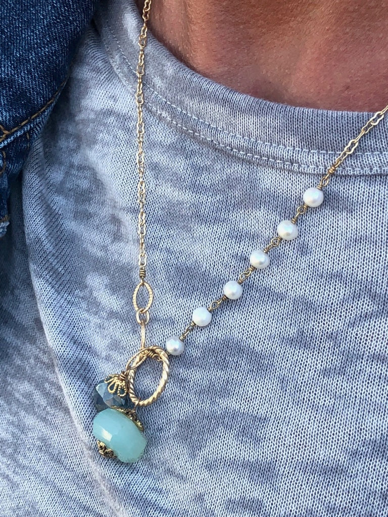Athens NH necklace with Peruvian Chalcedony and Moss Aquamarine pendant