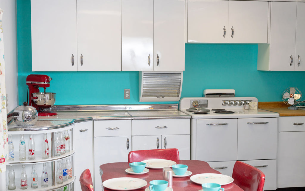 Jason's restored Atomic mid century kitchen. The Inkabilly Blog