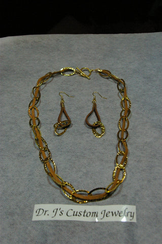Suede Leather and Gold Chain Necklace Set