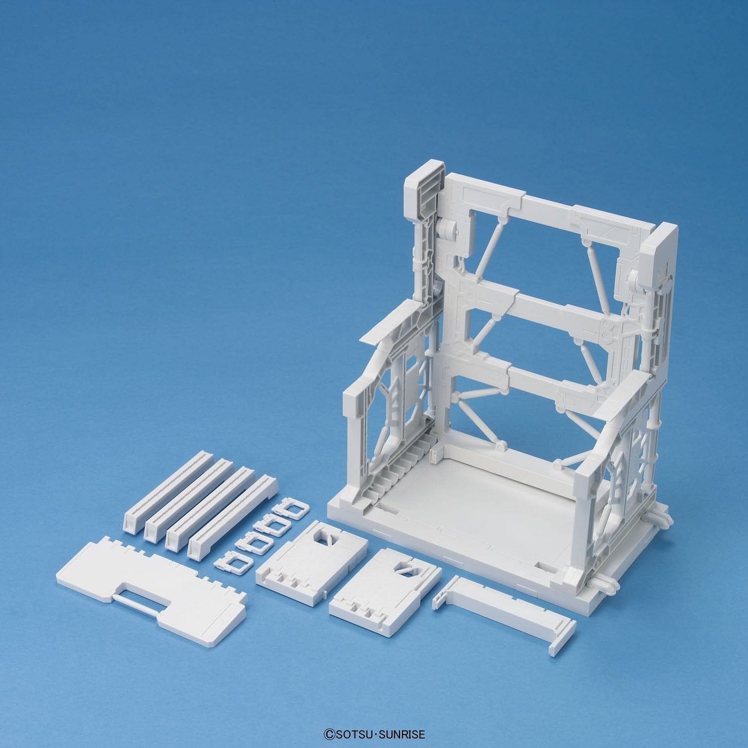 BANDAI 181352: System Base 001 (White)