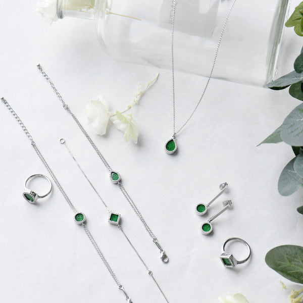 Jadeite Atelier : Green Jade Jewelry