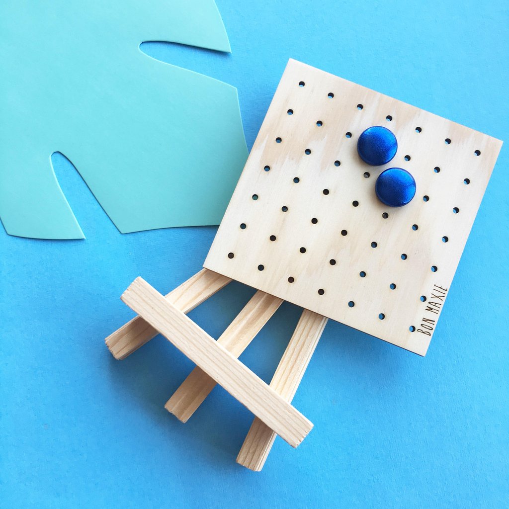 Mini Standing Earring Holder - Natural Wood