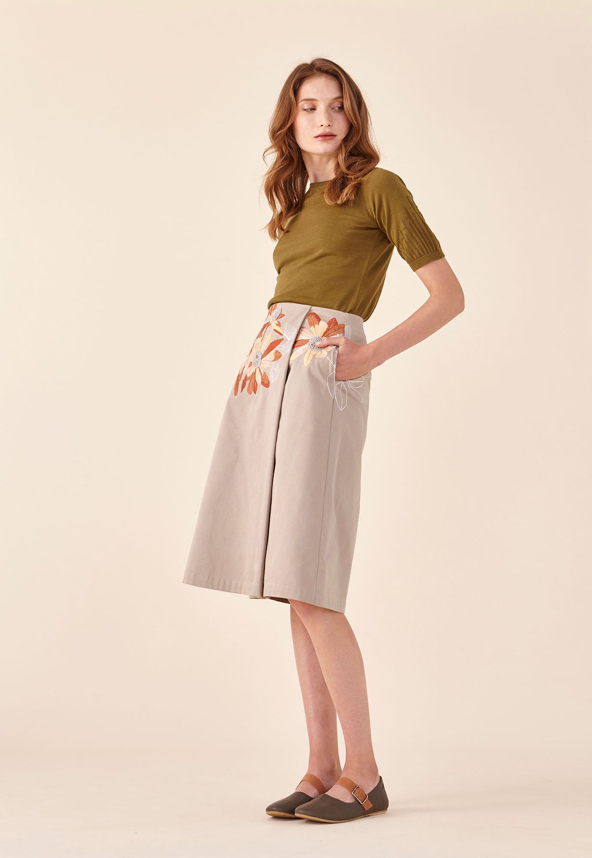 Pleat Skirt - Taupe Floral