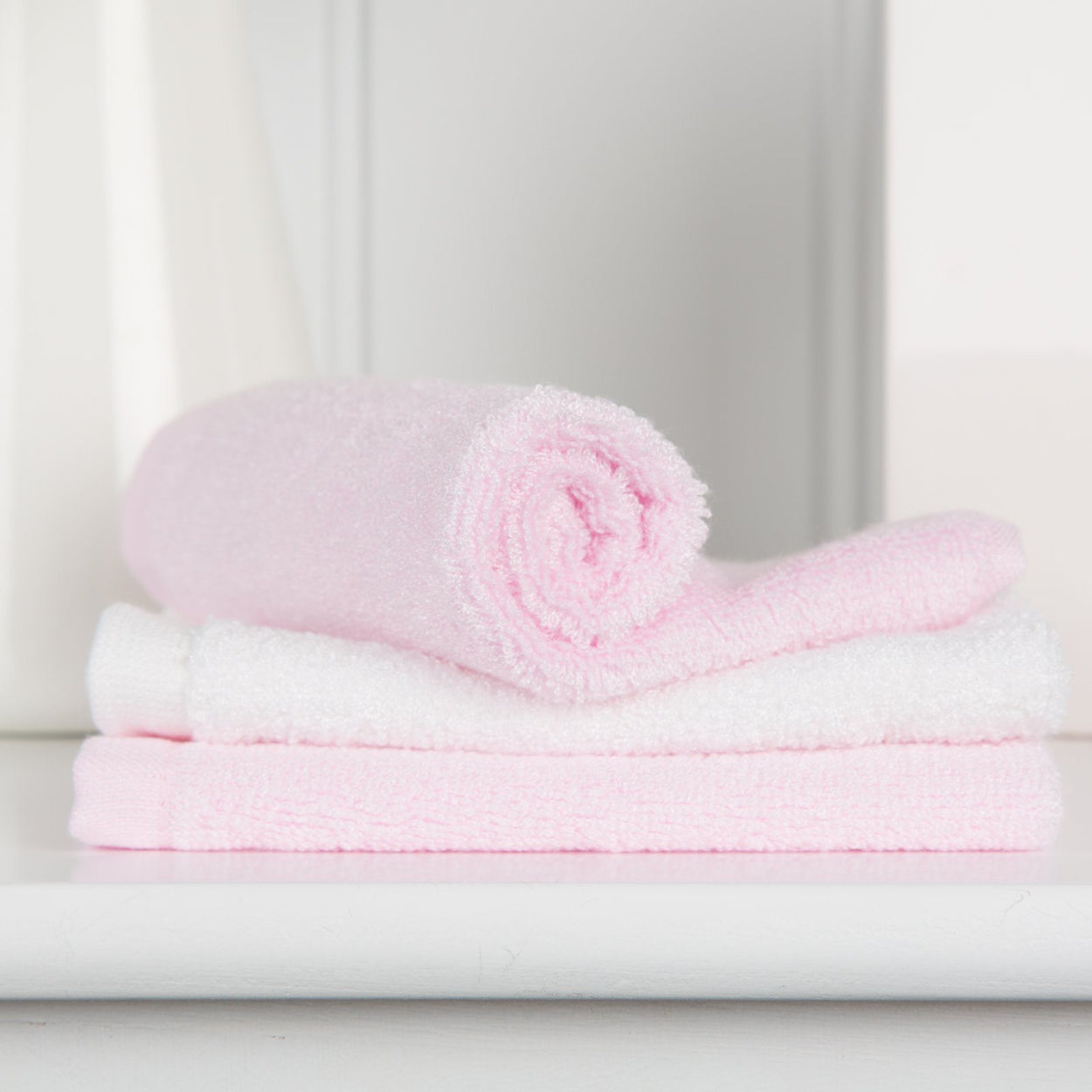comfi love my first bathtime pink white