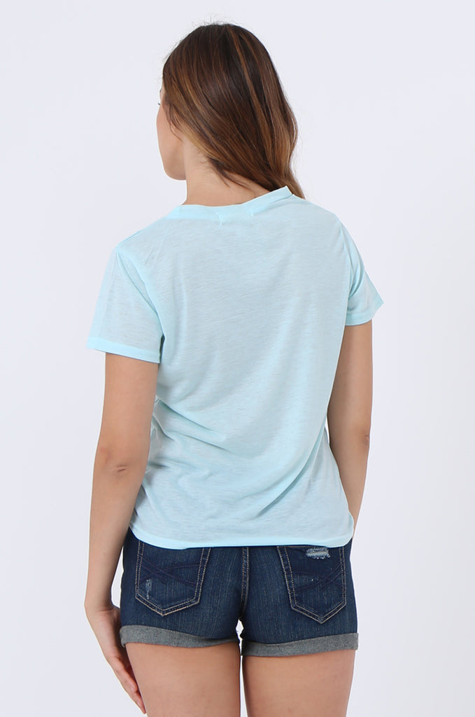 SJ1400-BLUE HEART EMBROIDED POCKET T-SHIRT view 3