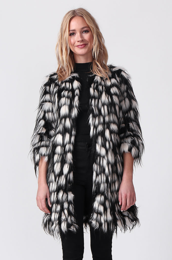 SLW0311-WHITE FAUX FUR COAT