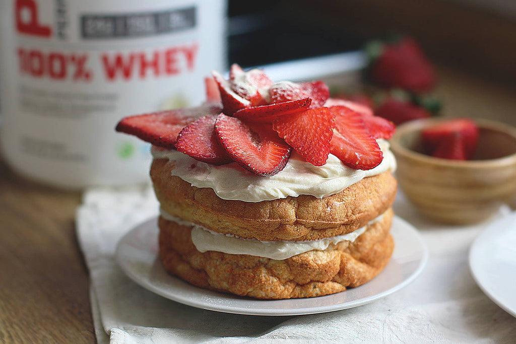 Torta Fit con Frutillas