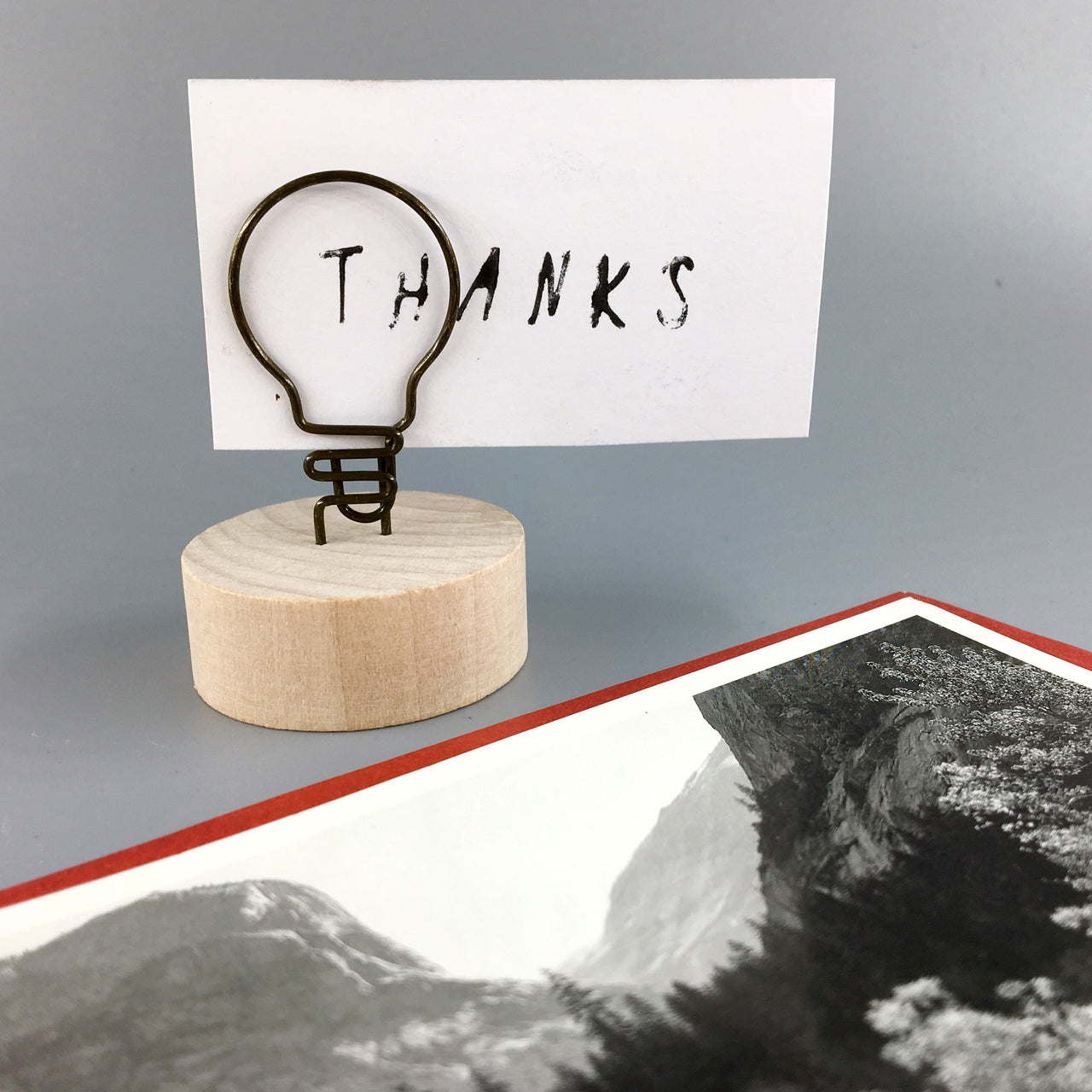 Edison Note Stand