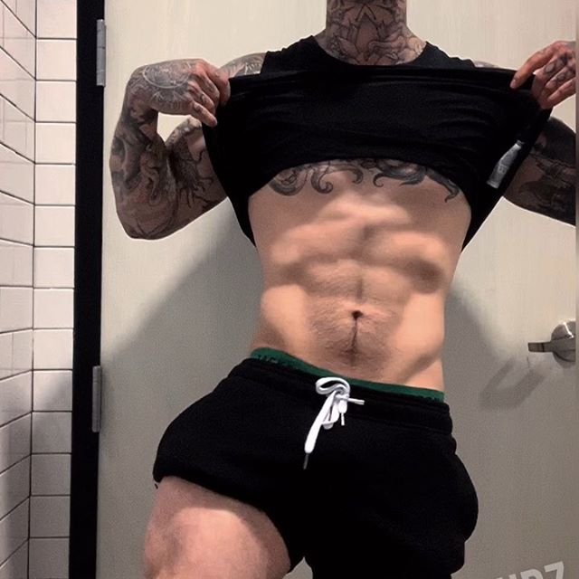 tattoo model jakipz