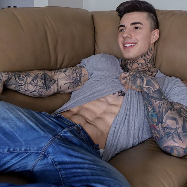 tattoo model jakipz