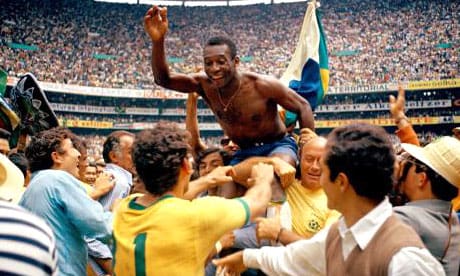 Pourquoi le maillot de Coupe du Monde 1970 de Pelé marque une époque