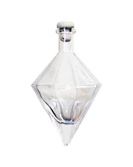 ilgusto glass diamond bottle
