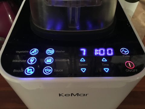 Pfannkuchen Teig im Mixer KSB-200 KeMar Kitchenware