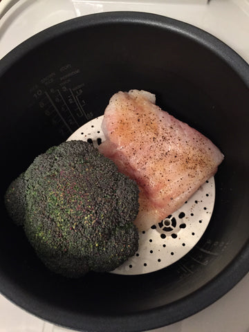 Fisch und Gemüse dämpfen im Reiskocher Multikocher KIC-180 KeMar Kitchenware
