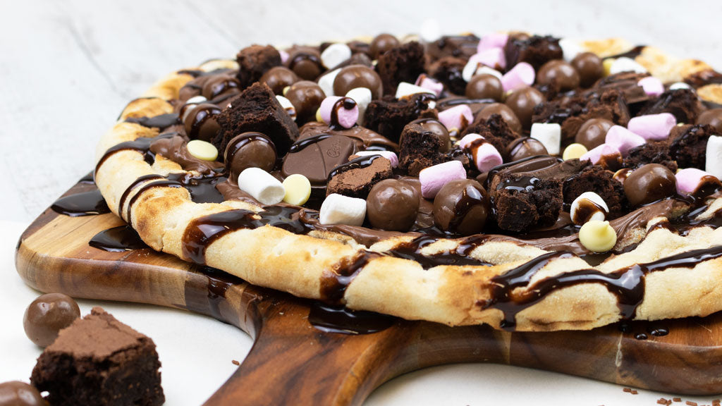 ROCKY ROAD CHOCOLATE PIZZA