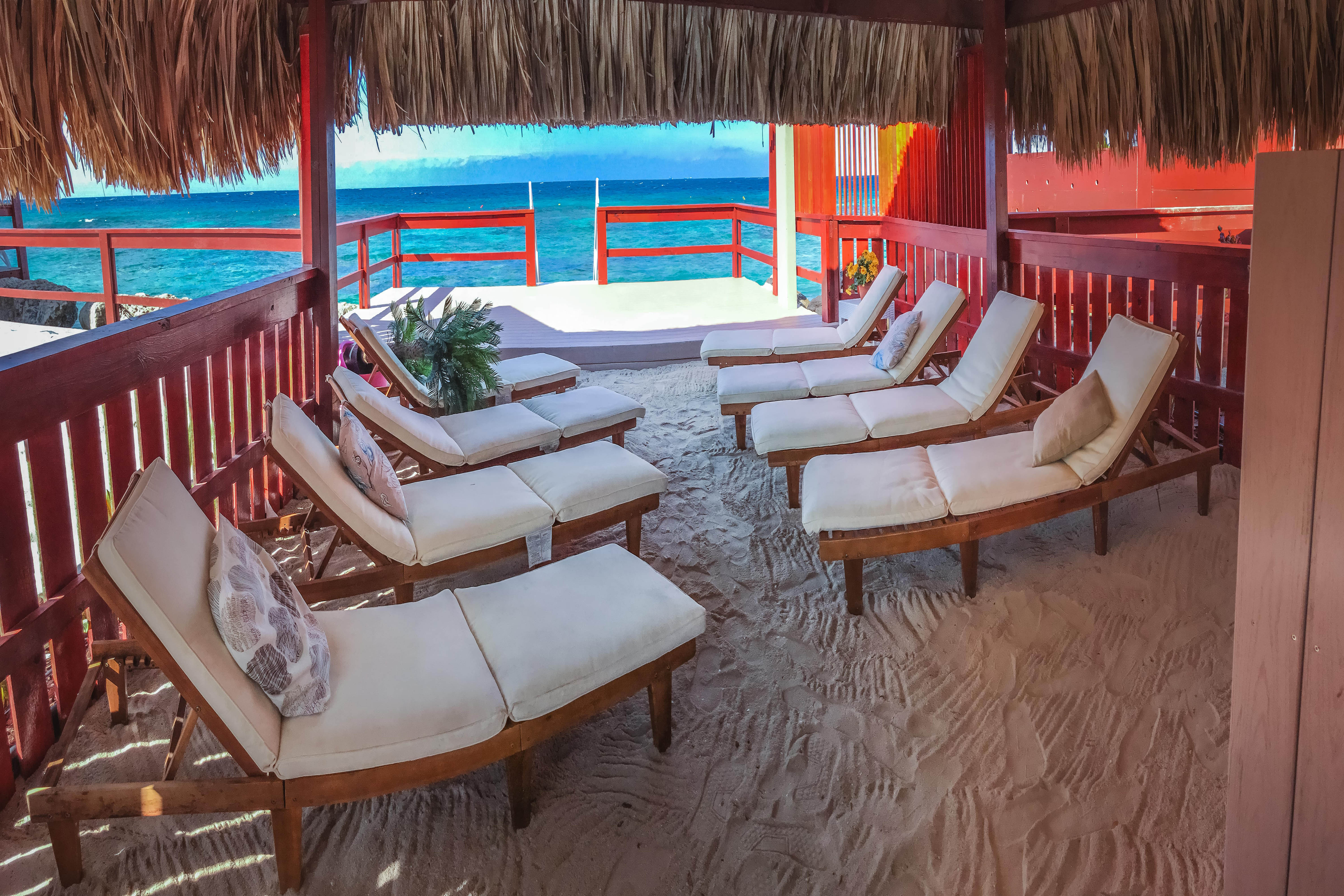 Private Cabanas De Palm Island private-cabanas-de-palm-island