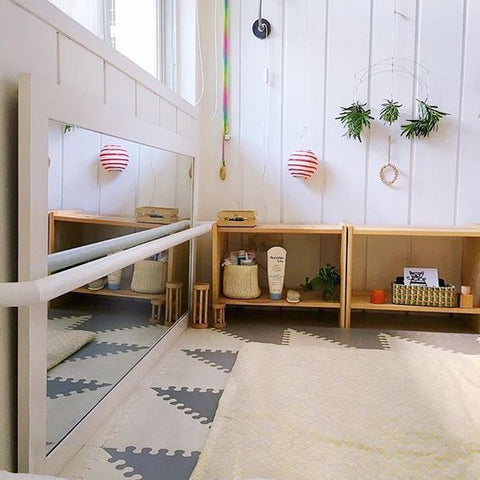 Créer une chambre bébé à la façon Montessori