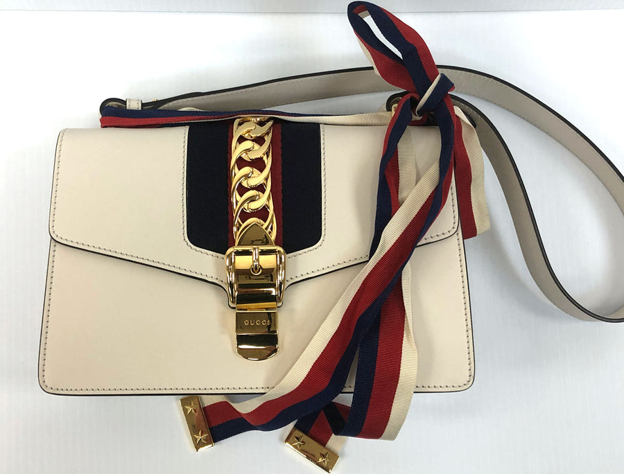 gucci sylvie bag small