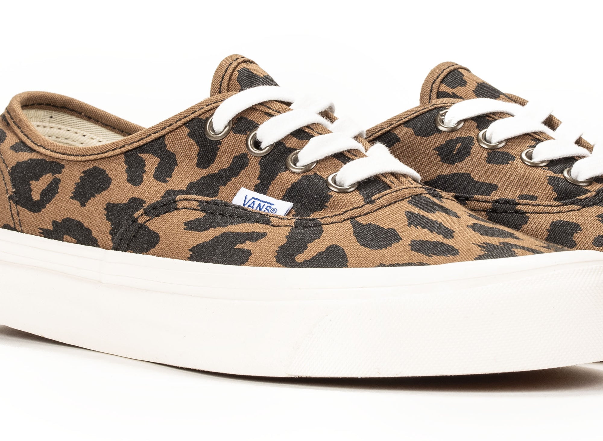 vans leopard authentic