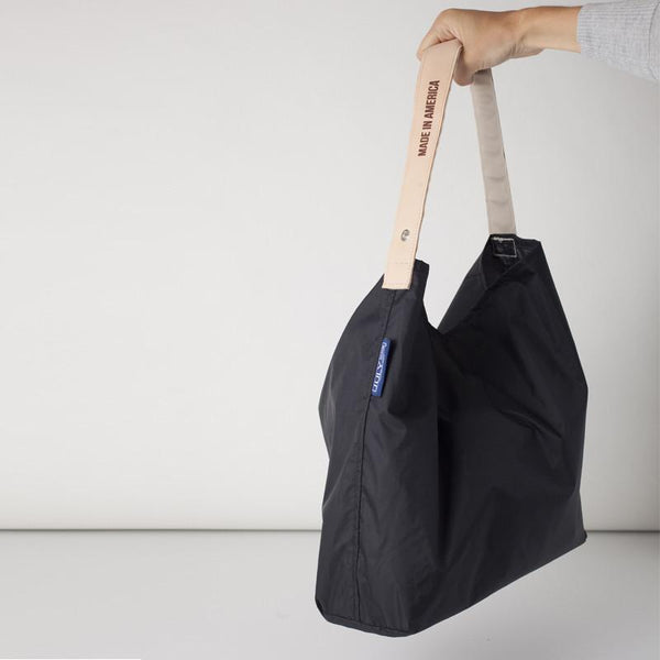 Large Sushi Sack 可收納式時尚托特包 (單色版) - 黑