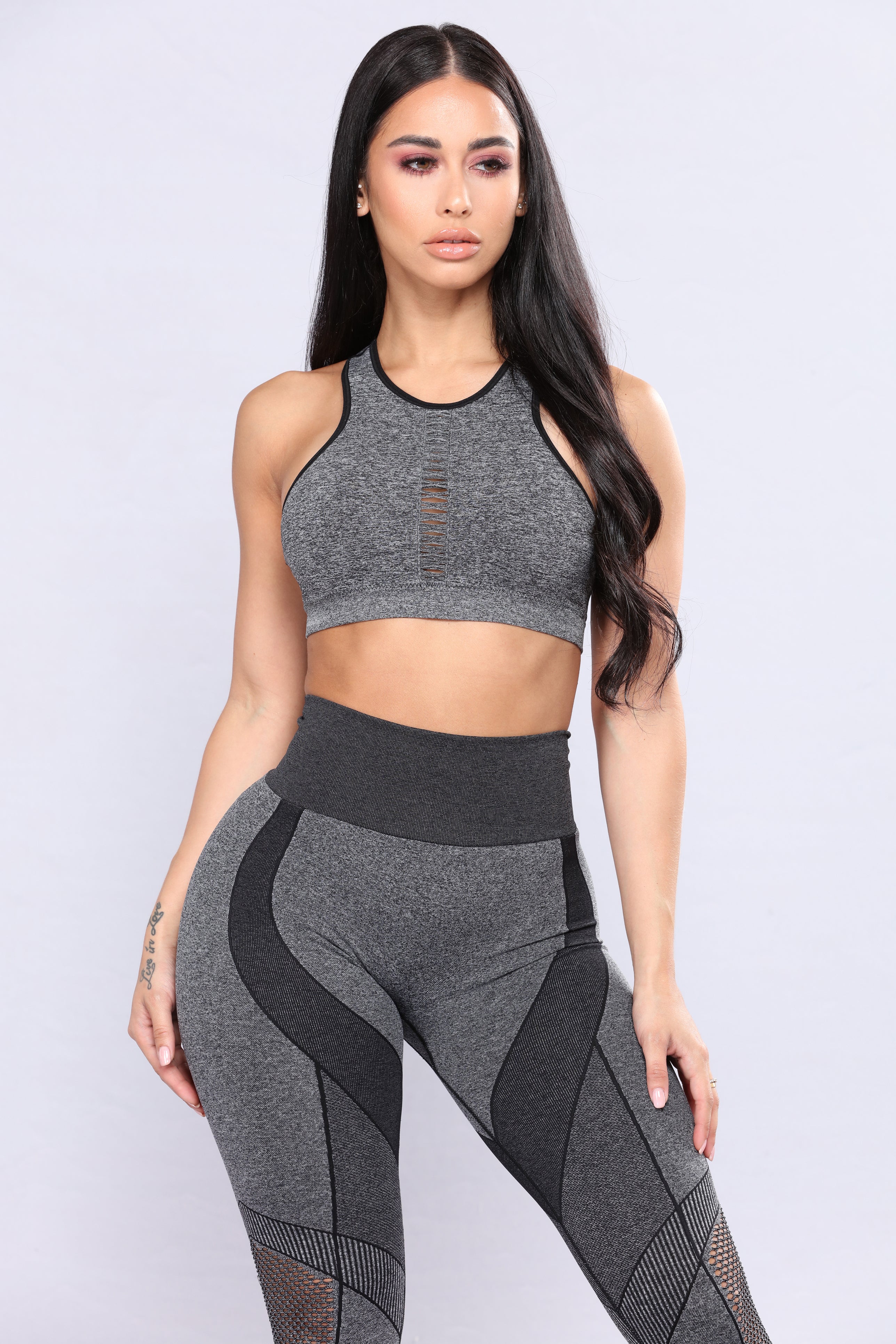fashion nova sports bra
