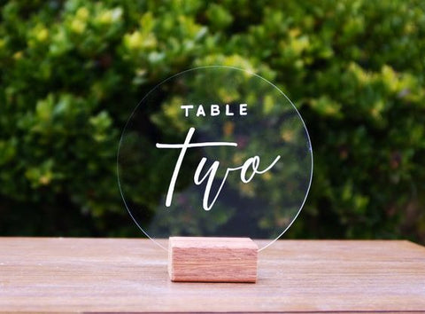 10 opciones para personalizar la organización de las mesas para tu evento 30