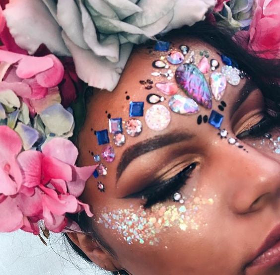 20 + Face Jewel drahokamu make-up nápady inšpirovať vás