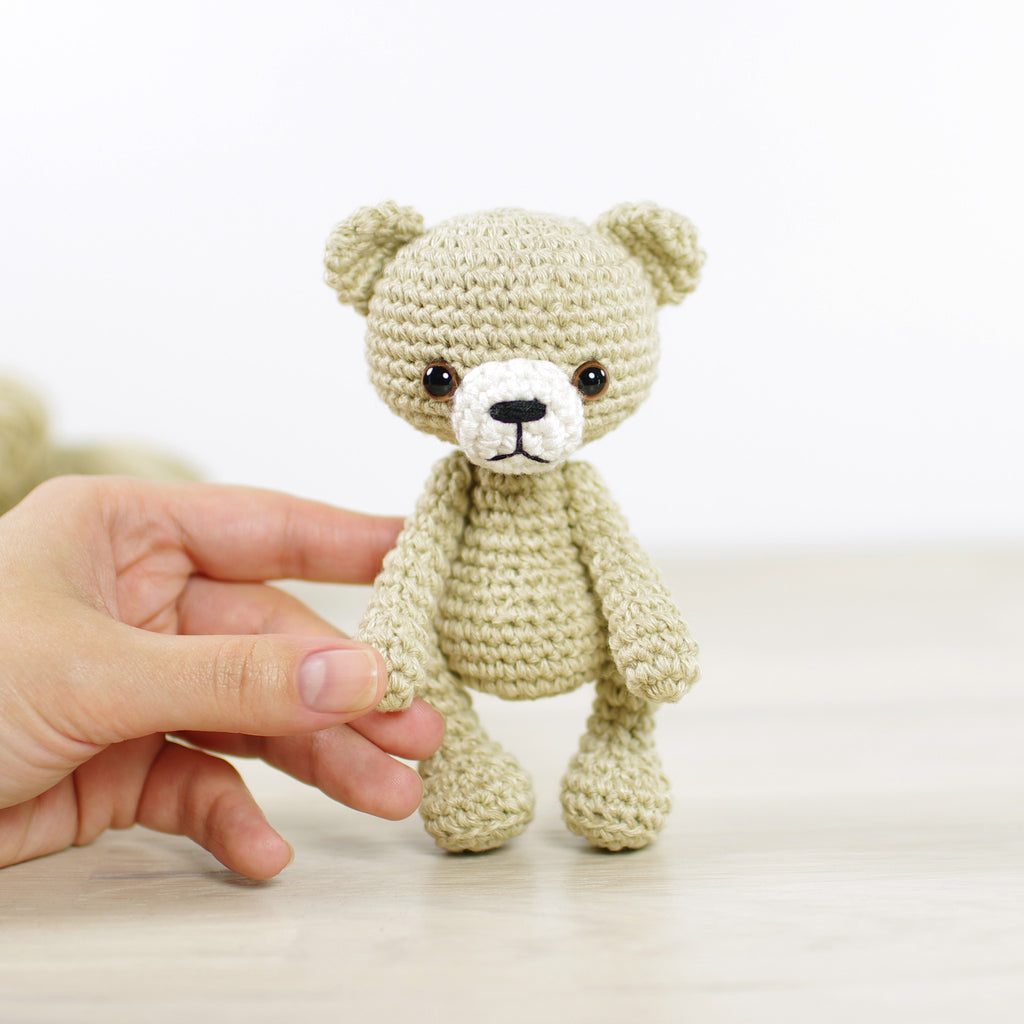 PATTERN: Small teddy bear – Kristi Tullus