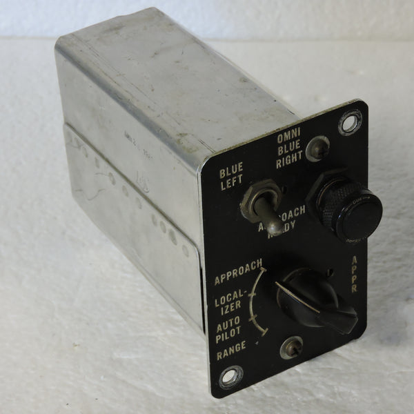 Autopilot Selector Switch Panel Usaf E-4, C-130 – Aeroantique