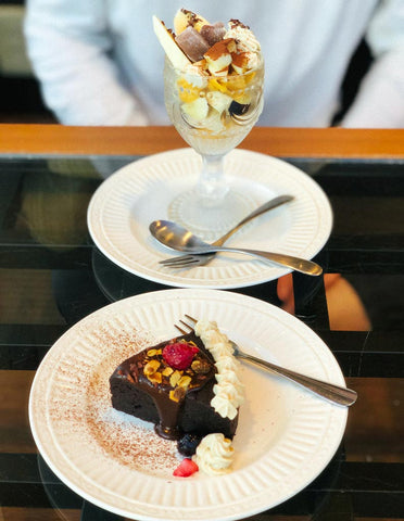 vegan chocolate cake dessert and ice cream sundae 楽ロビ KITCHEN / RAKU ROBI KITCHEN japan