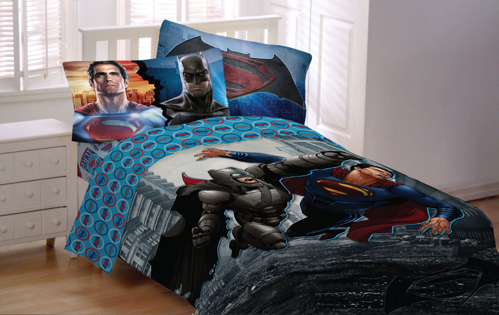 Batman vs Superman Twin Sheet Set Crime Punishment Bedding ...