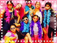 Ritzy Glitzy Girlz Club Long Island & Queens Kids Birthday Party Bus Glamour Shots