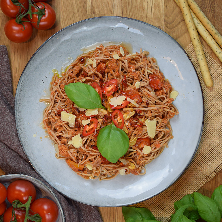 Edamam Azuki Bean Spaghetti mit Sugo und Knoblauch