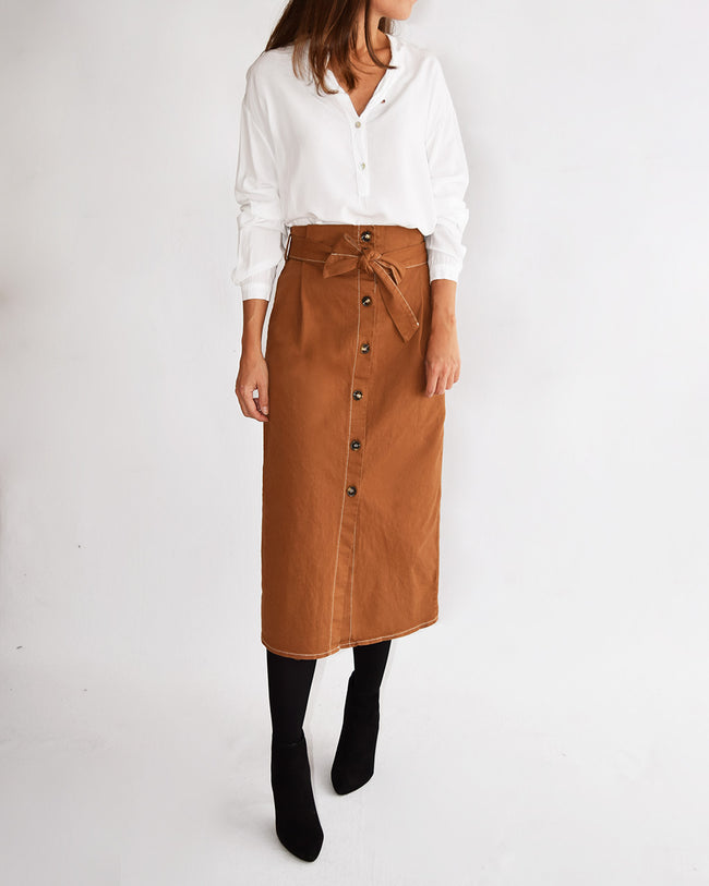 falda midi marrón