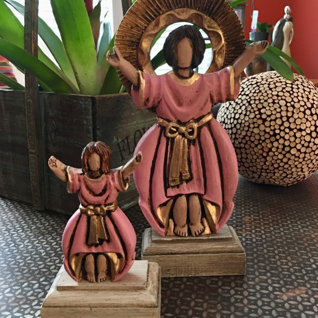 Divine Baby Jesus Sculpture - Divino Niño Escultura – Guacamaya Art