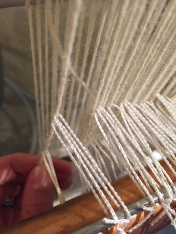heddles on the wrong warp thread