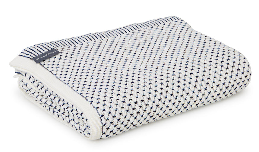 Blue & White Cotton Throw Blanket – Aquamarine Home