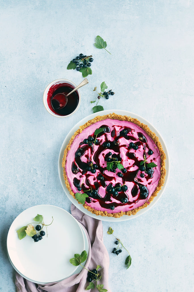 cake food styling blackcurrant cheesecake stylist photography backdrops backgounrds flatlay papers 7